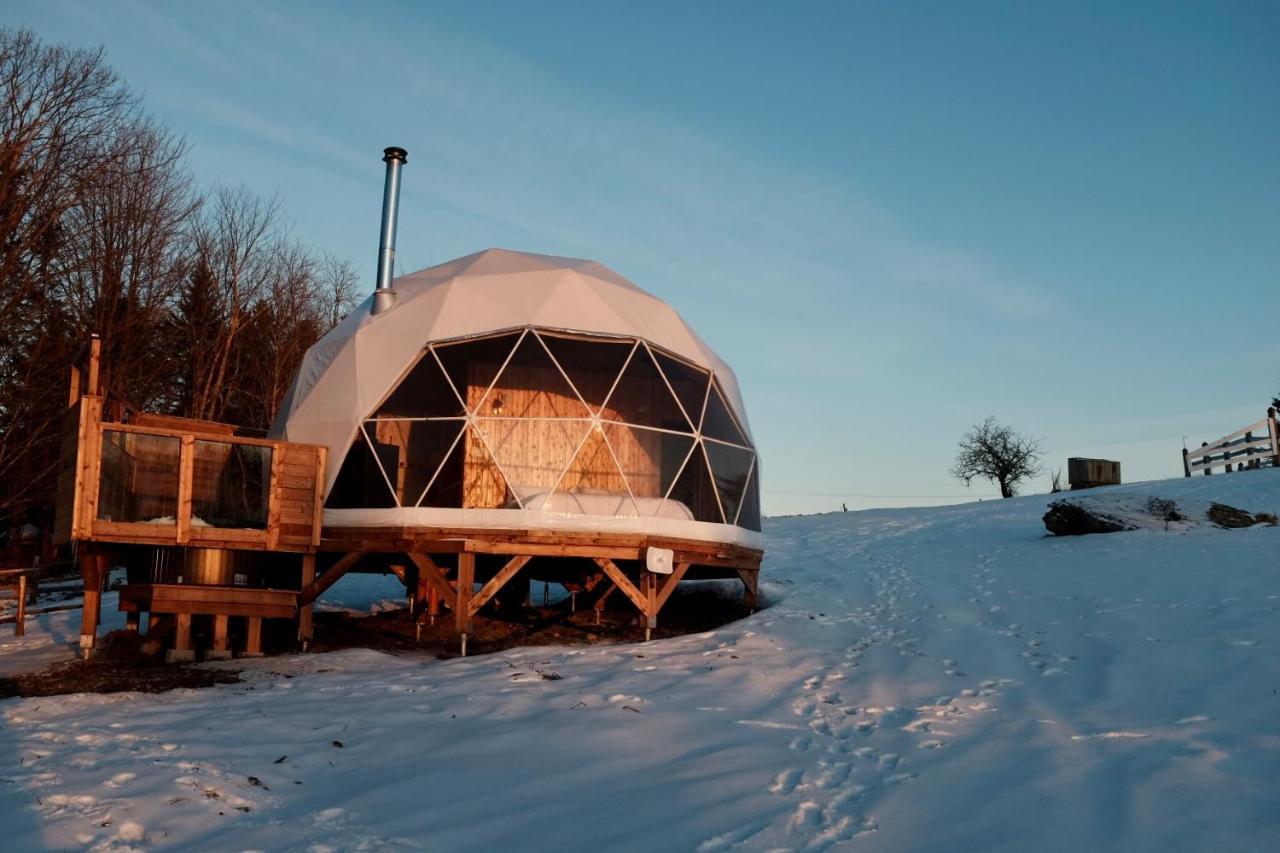 Mi-Clos - Luxury Pods With Private Jacuzzis Orford 외부 사진